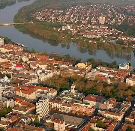 Szegedi Aquapartman Appartamento Szeged