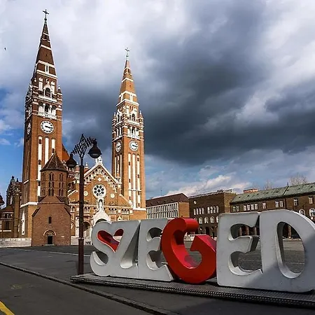 Appartamento Szegedi Aquapartman